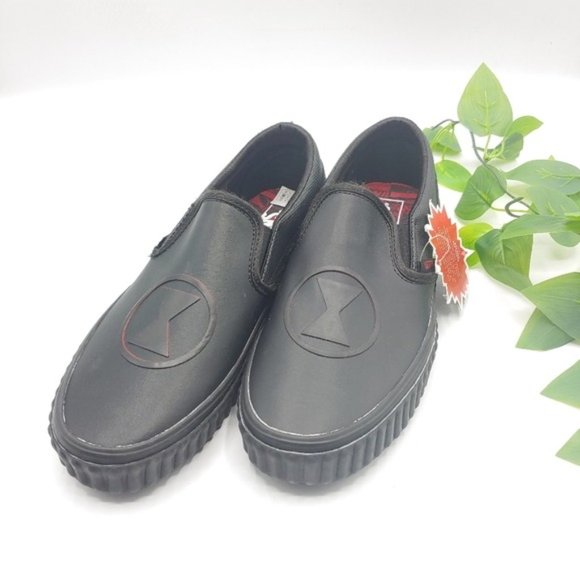 VANS MARVEL CLASSIC SLIP‎ ON 7.5M NEW IN BOX - Picture 4 of 11